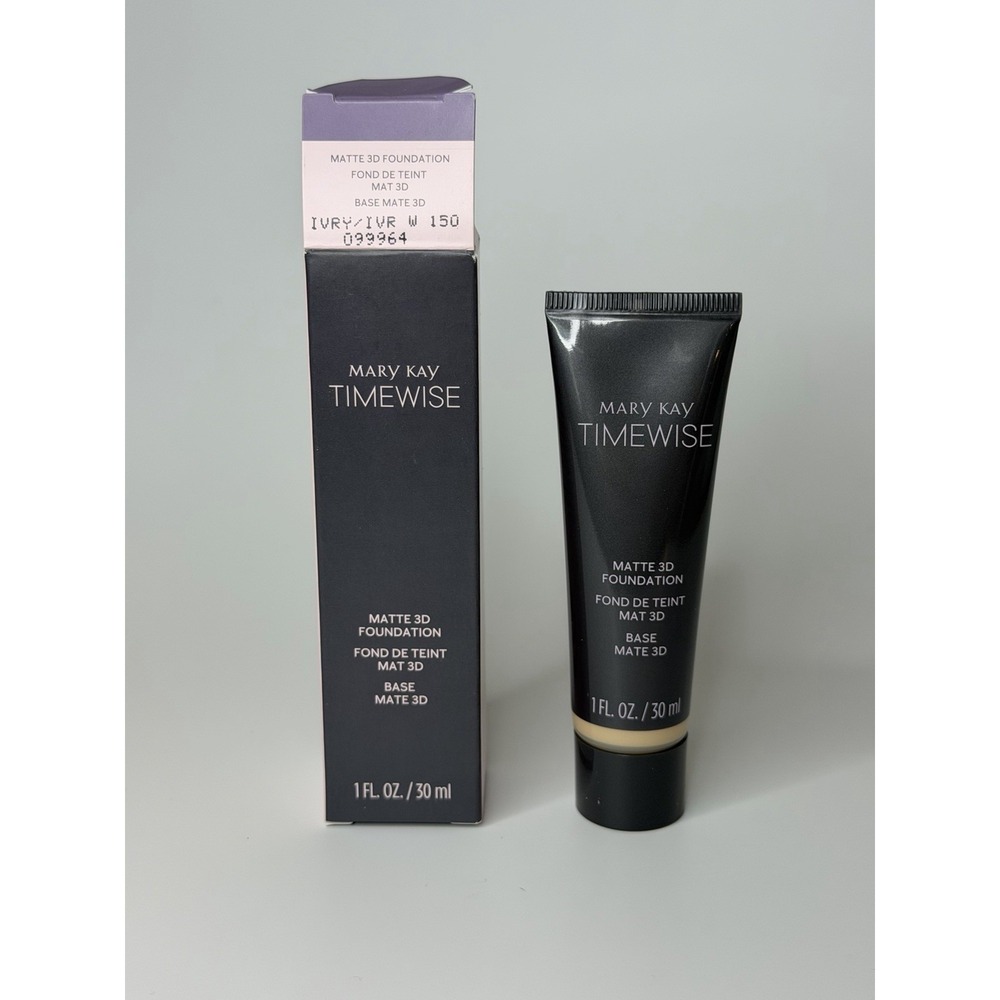Ivory W 150 Mary Kay Timewise Matte 3D Foundation 099964 Combo to Oily NIB